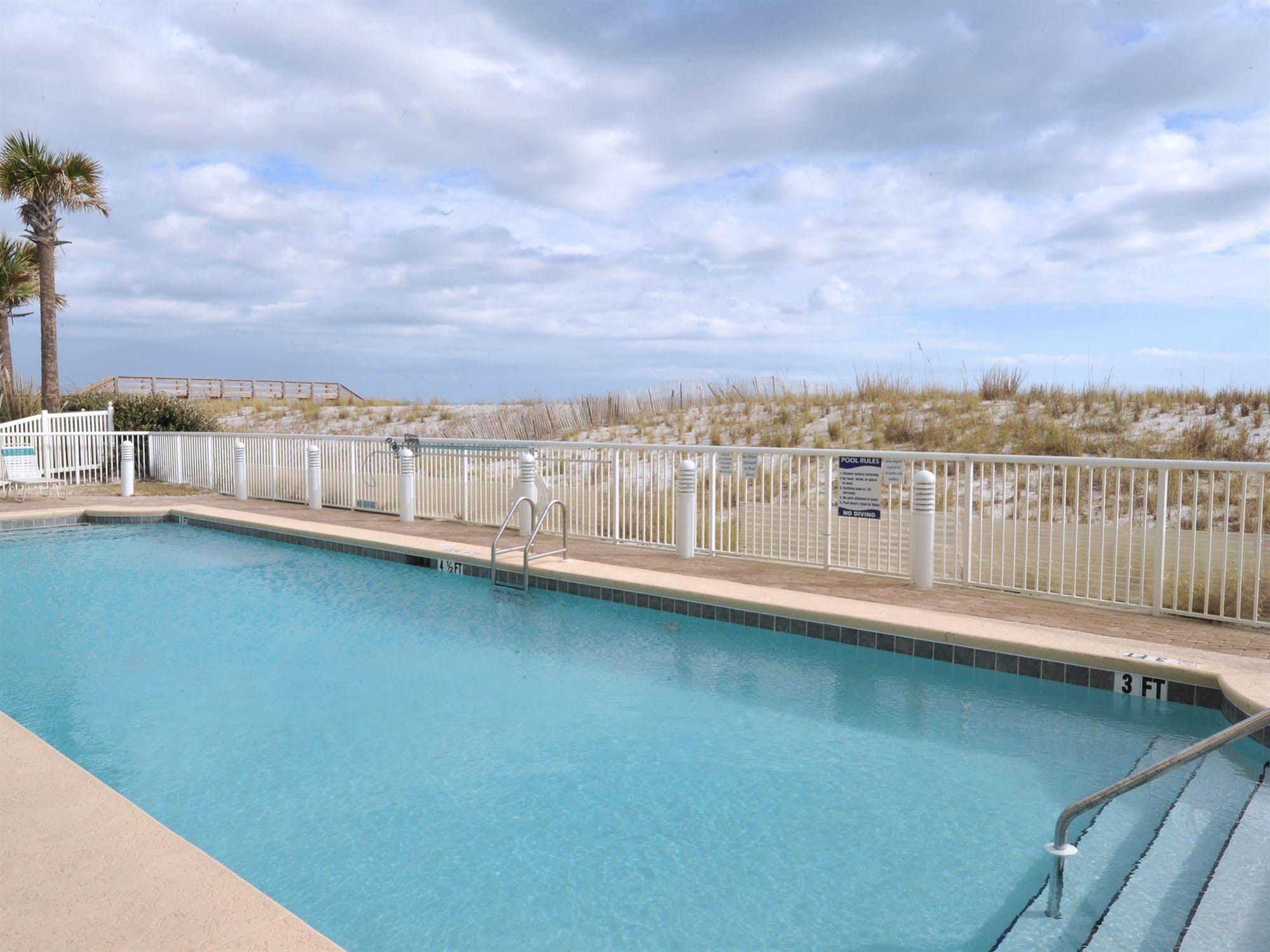 Caribbean Resort Condominiums Наварра Екстер'єр фото